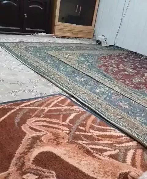 یک باب مقازه با یک واحد فروشی