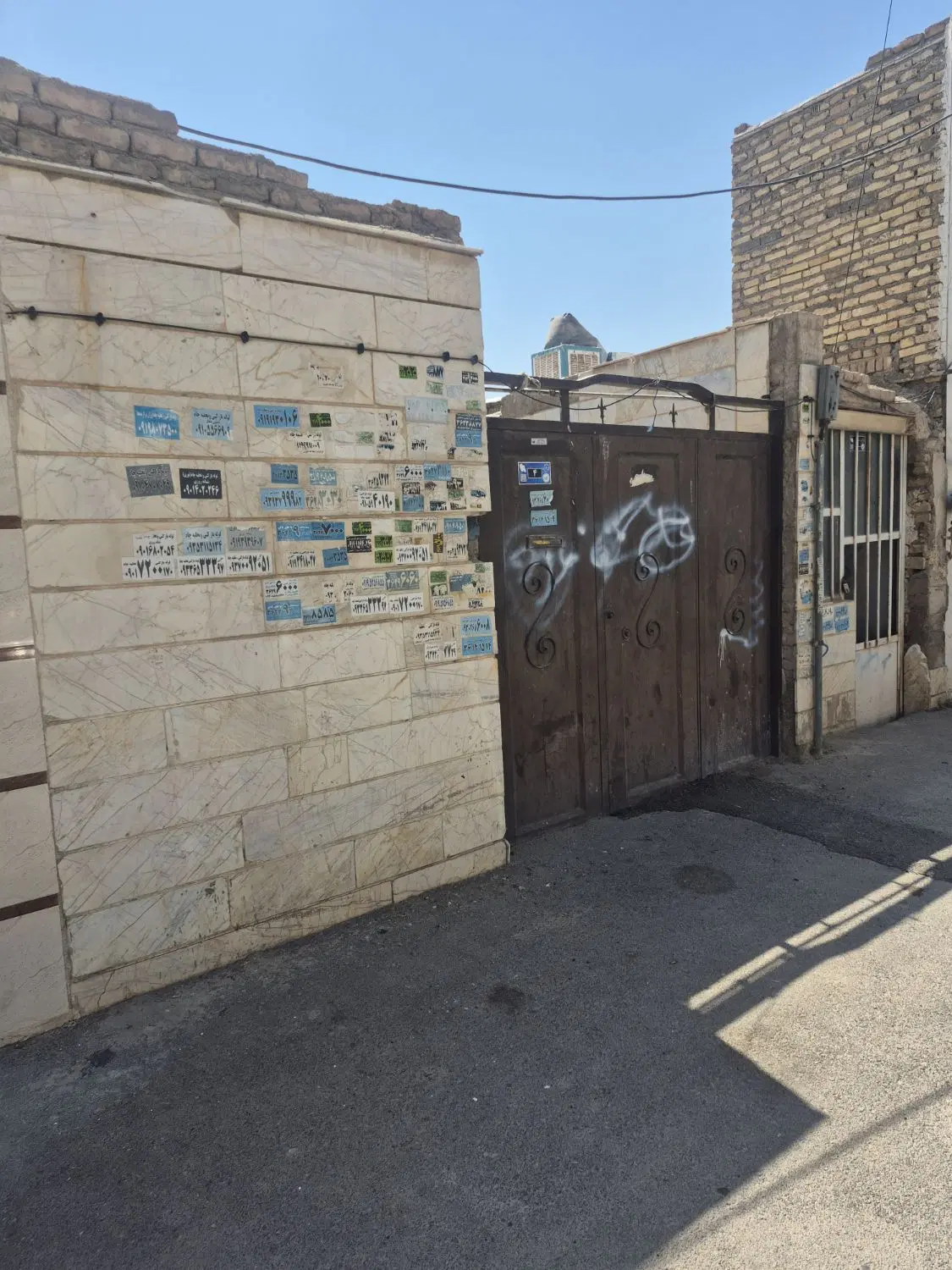 ویلایی ۷۰ متری با مغازه