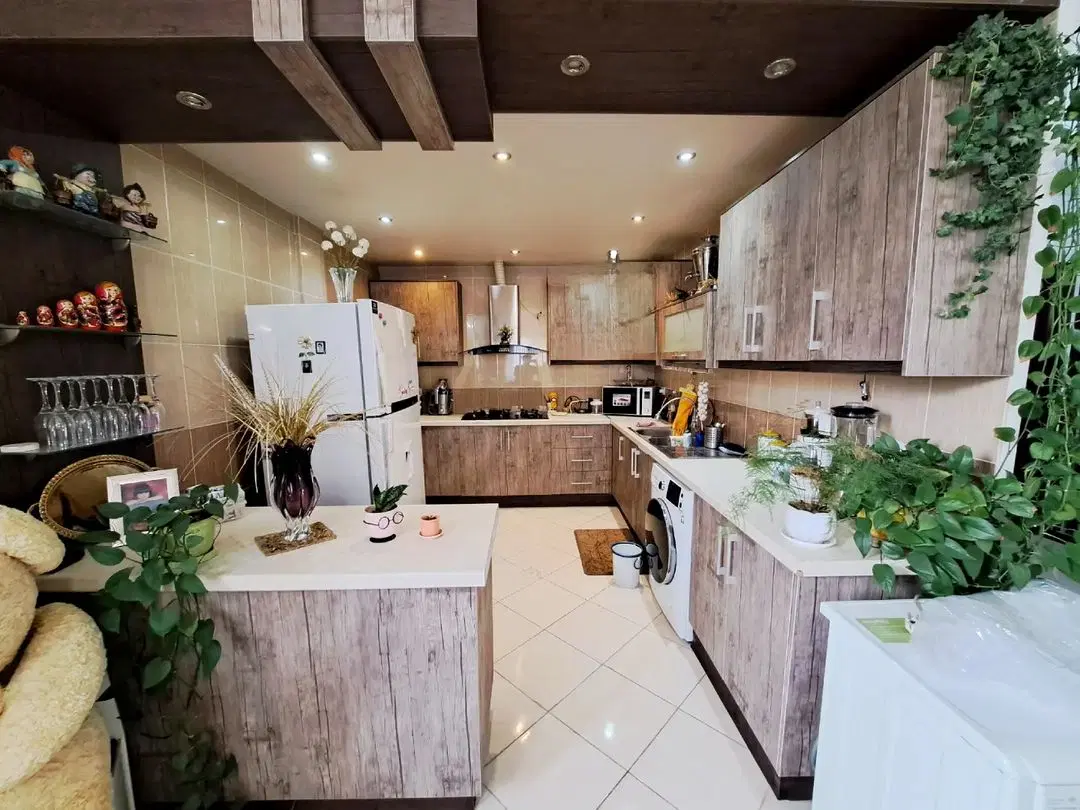 *94متر رو به نما سنددار فول تاپ لوکیشن (اکازیون)*