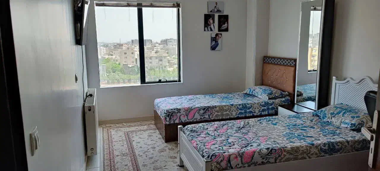 ۱۰۰ متری مجتمع نیایش خ بهداری