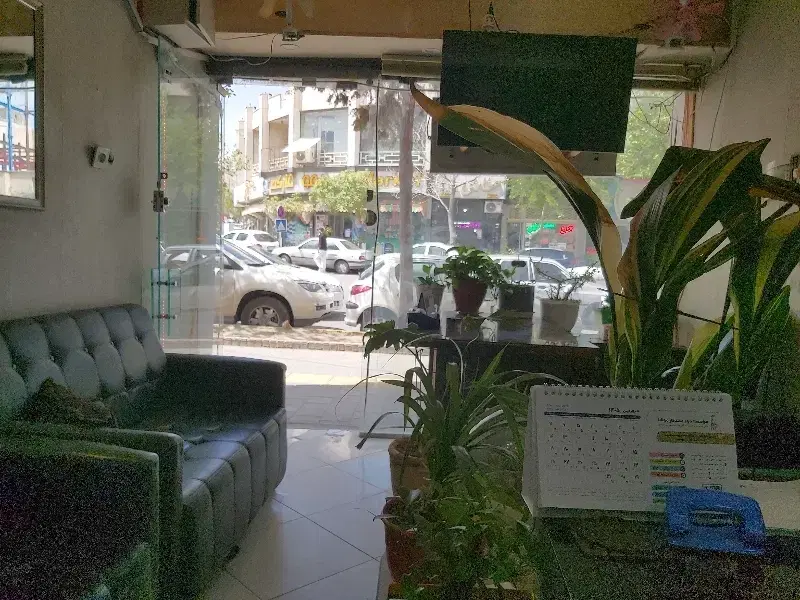 ۲۰مترمغازه فول فکوری۱۳ مناسب اکثر مشاغل قیمت مناسب