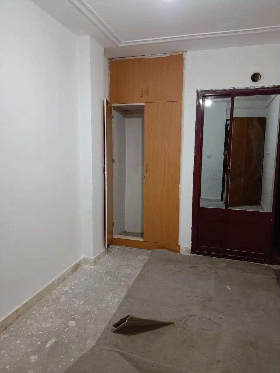 فروش یک واحد آپارتمان