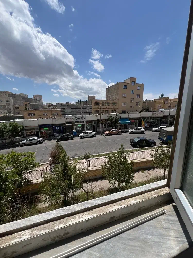 فروش واحد در شهر جدید سهند محله 3 مجتمع شهریار