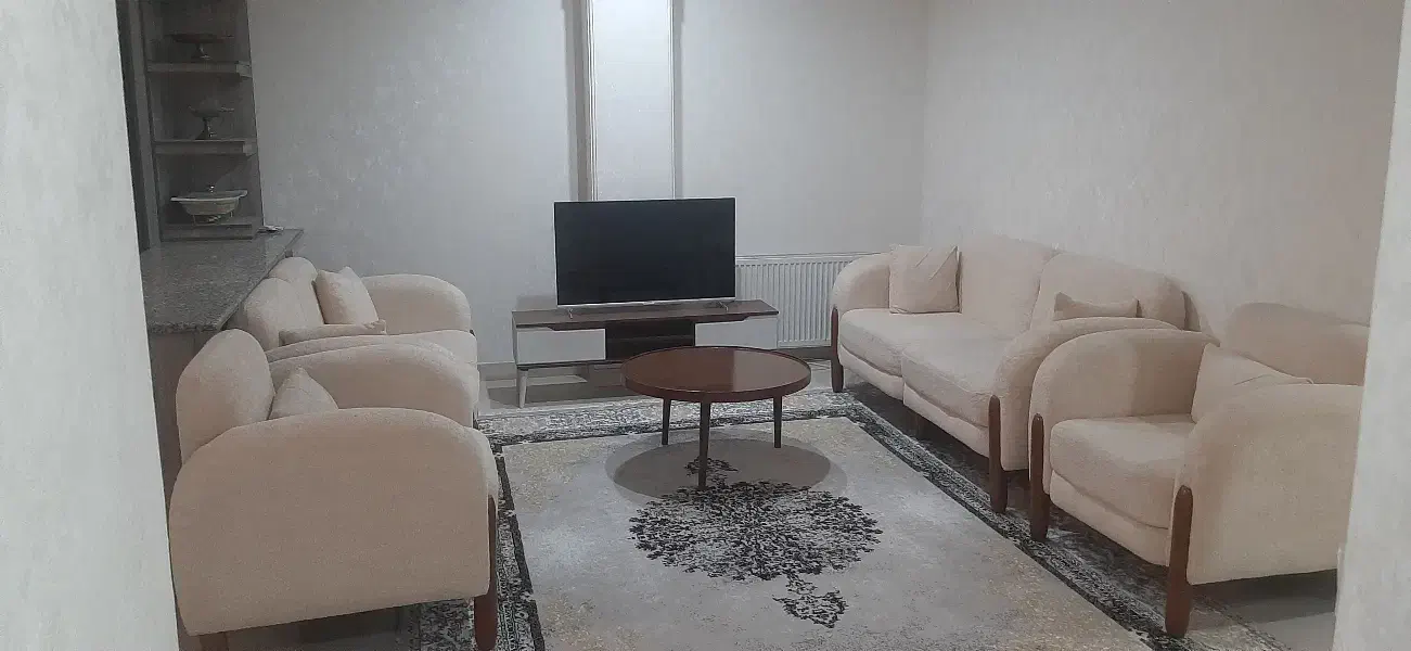 فروش خانه ویلایی بازسازی شده