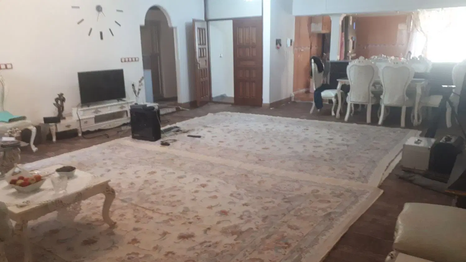 ساختمان دو طبقه ۳۱۰متر۶خواب و مغازه دروازه آستارا