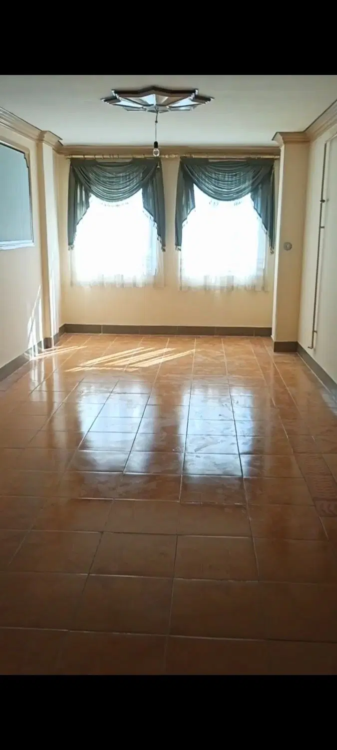 اجاره ساختمان دربست ومستقل ۱۳۰متری