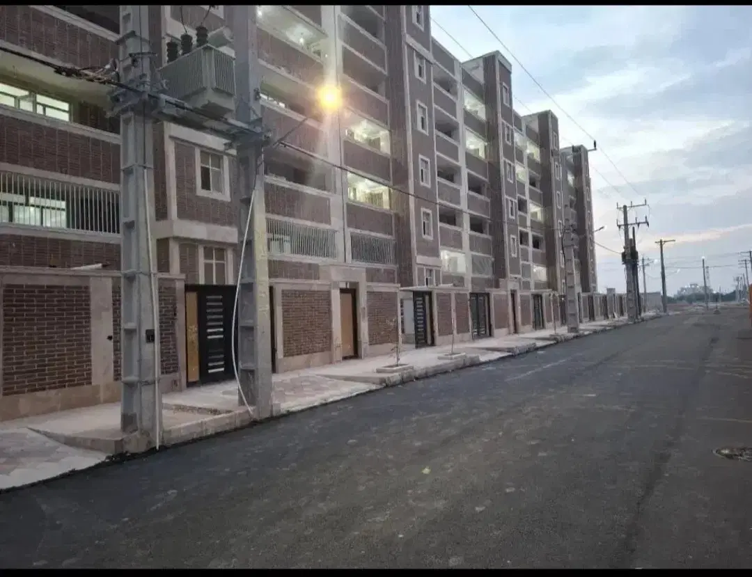منزل کلید اول در اهواز معاوضه با ملک و طلا در ایذه