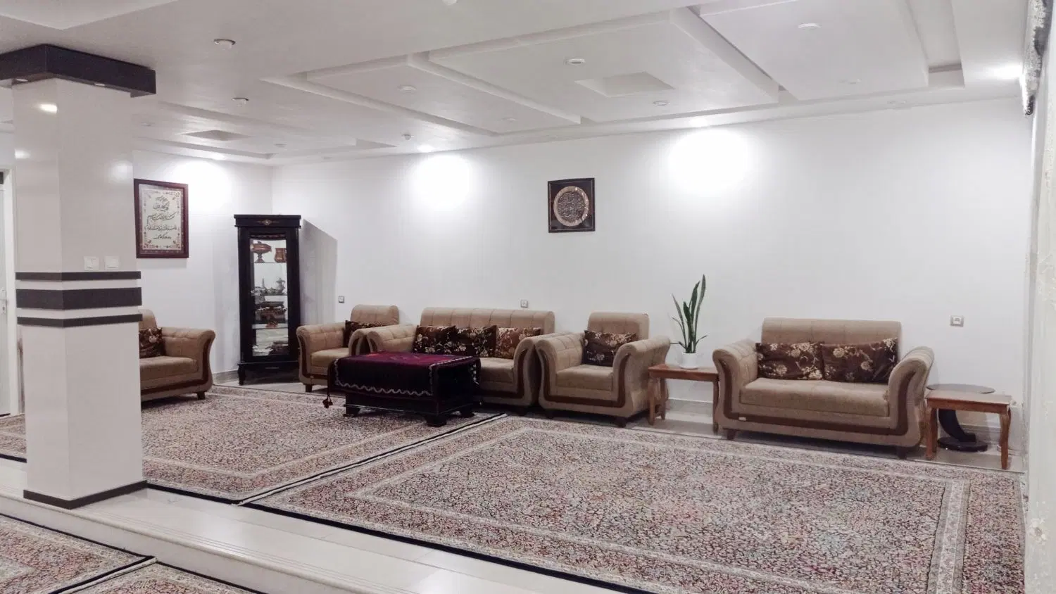 فروش خانه ویلایی با امکانات کامل در جیرفت