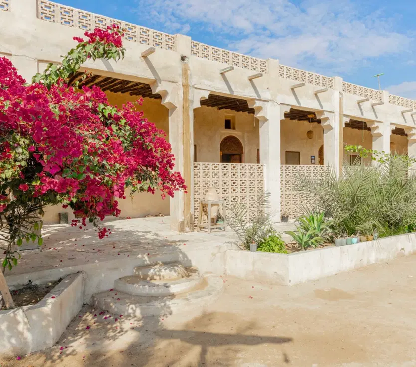 زمین ساحلی در شهر طبل
