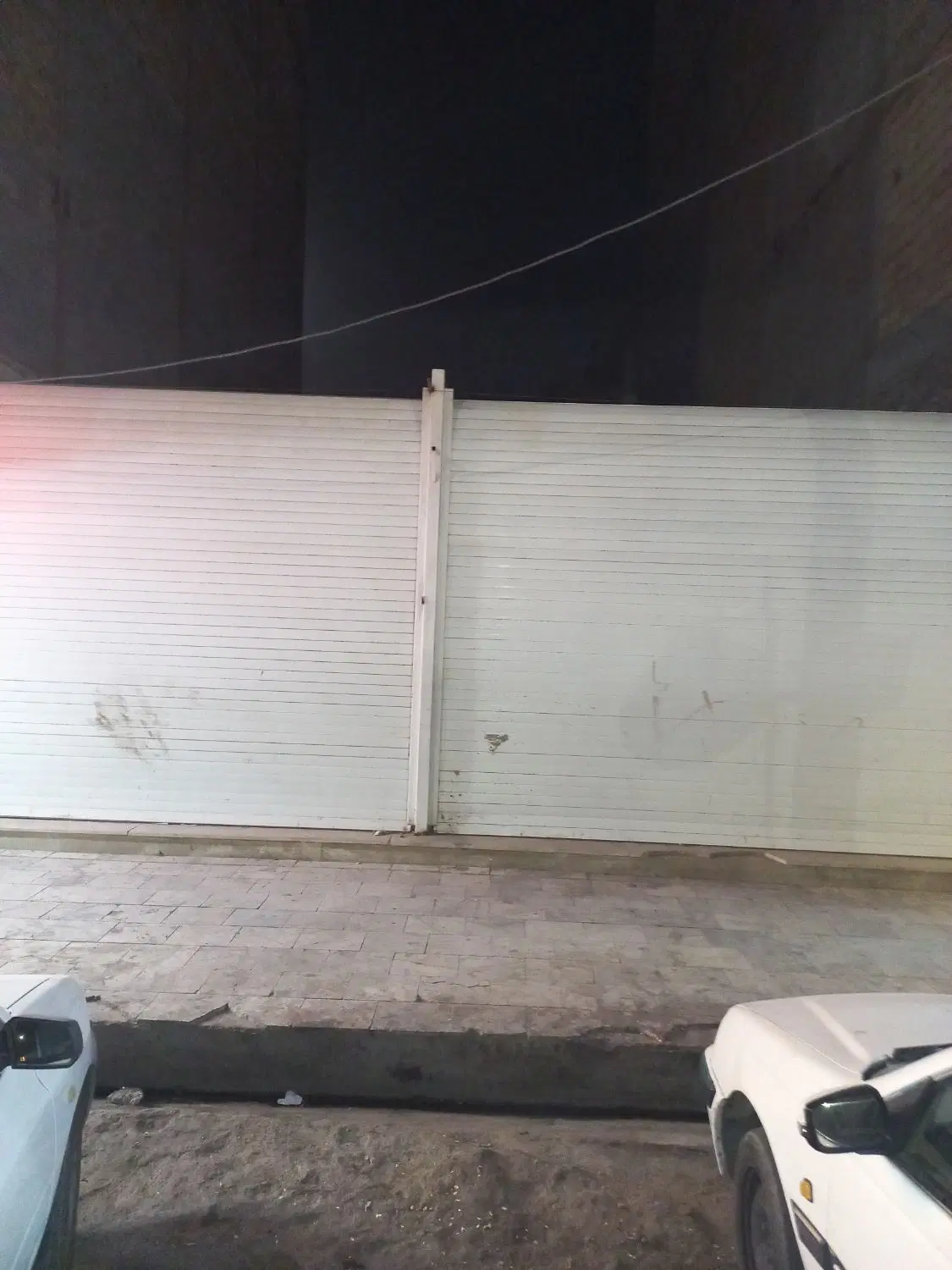 دو عدد زمین حاشیه بهارستان