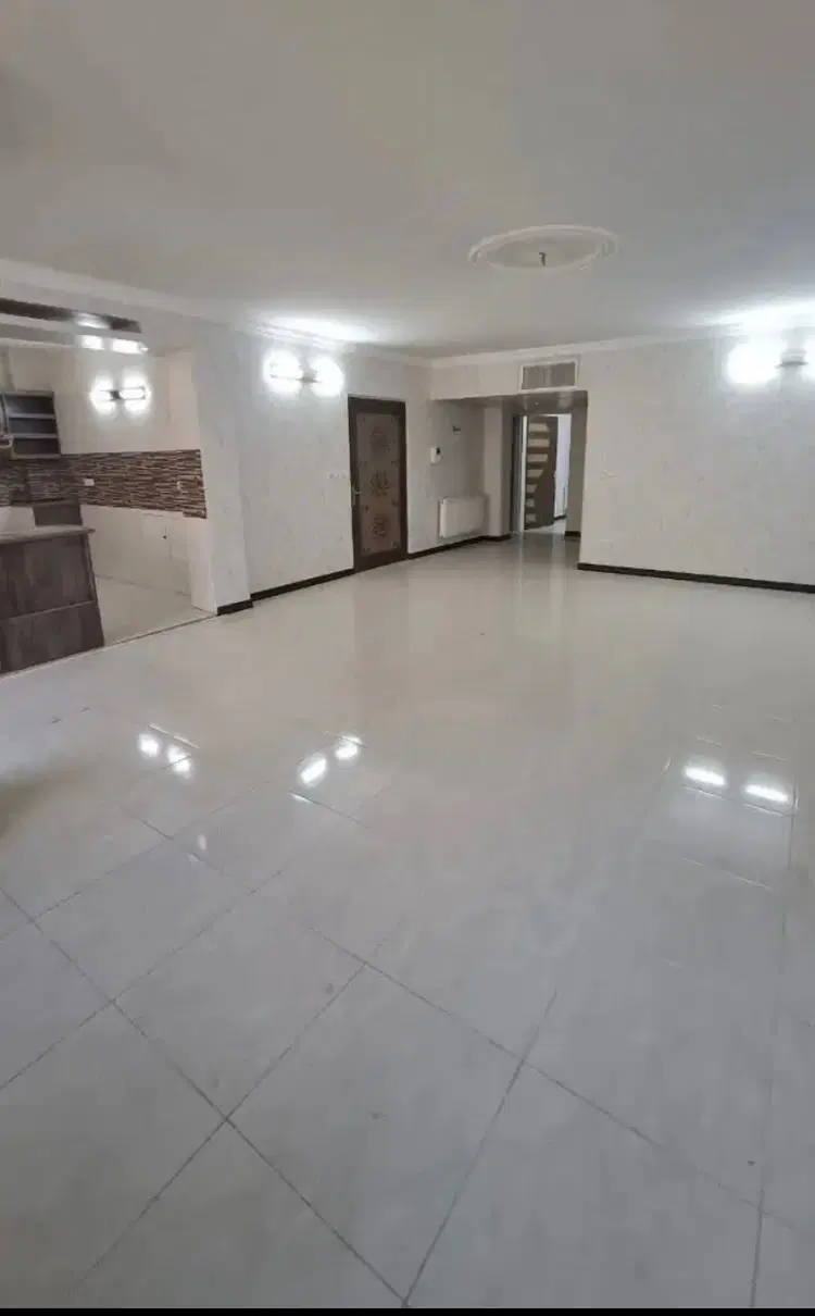 آپارتمان سه خوابه