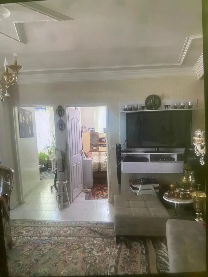 ۸۳ متر شریعتی