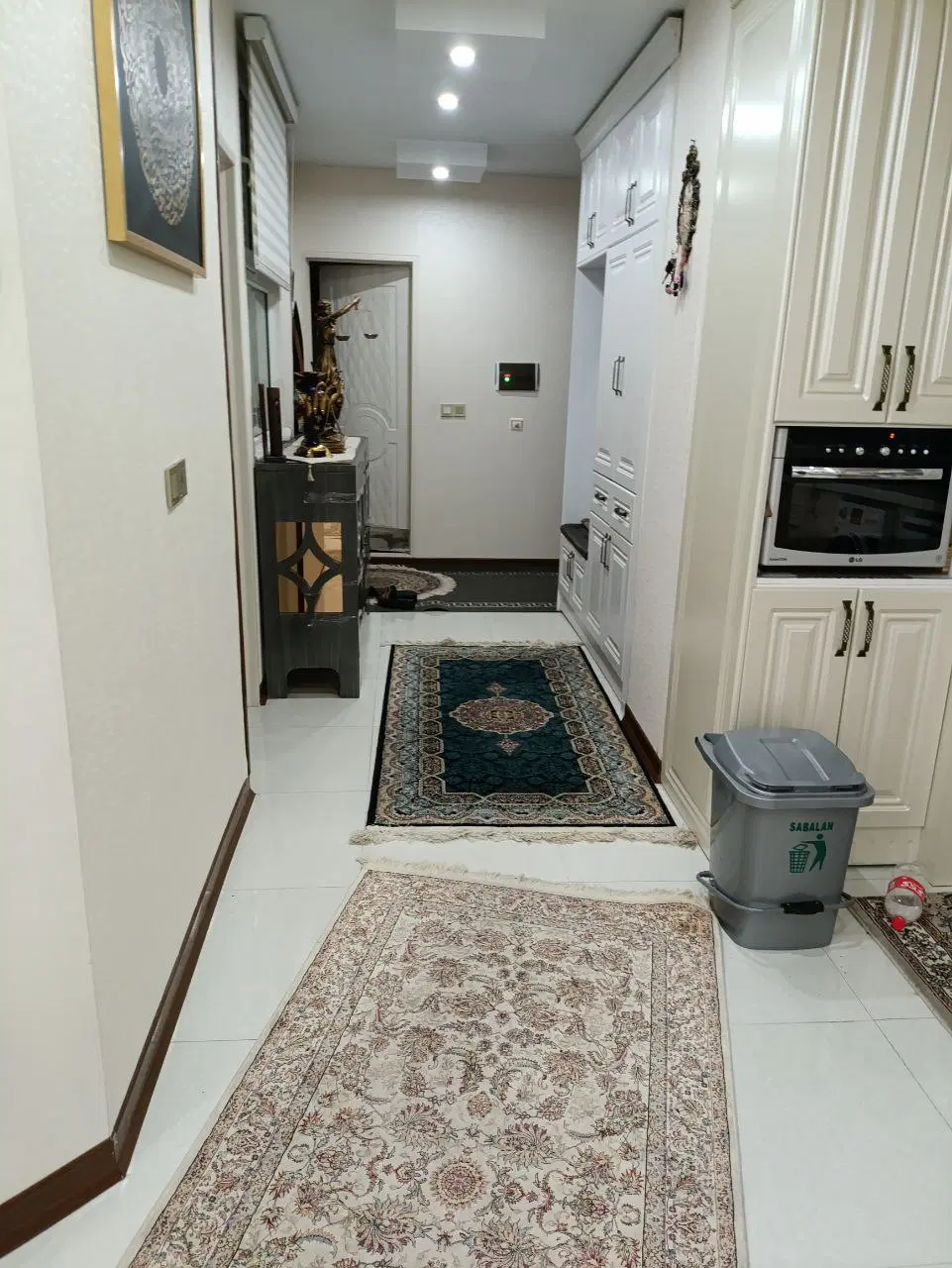 آپارتمان آریانا 3