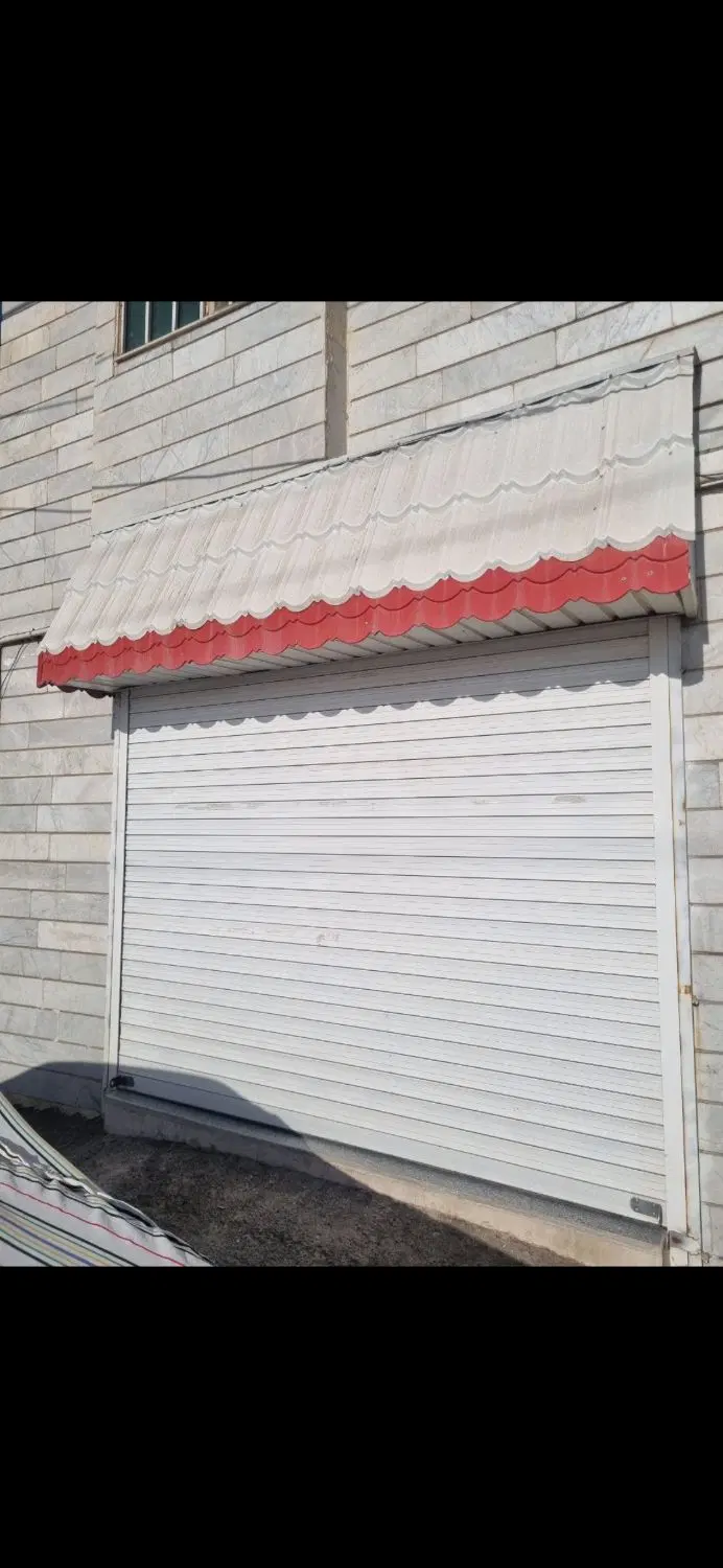 یک باب مغازه در عظیمیه