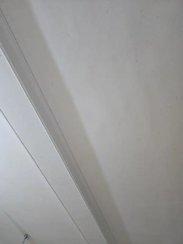 مغازه سر خیابان اصلی سنگی ۲۴ متری