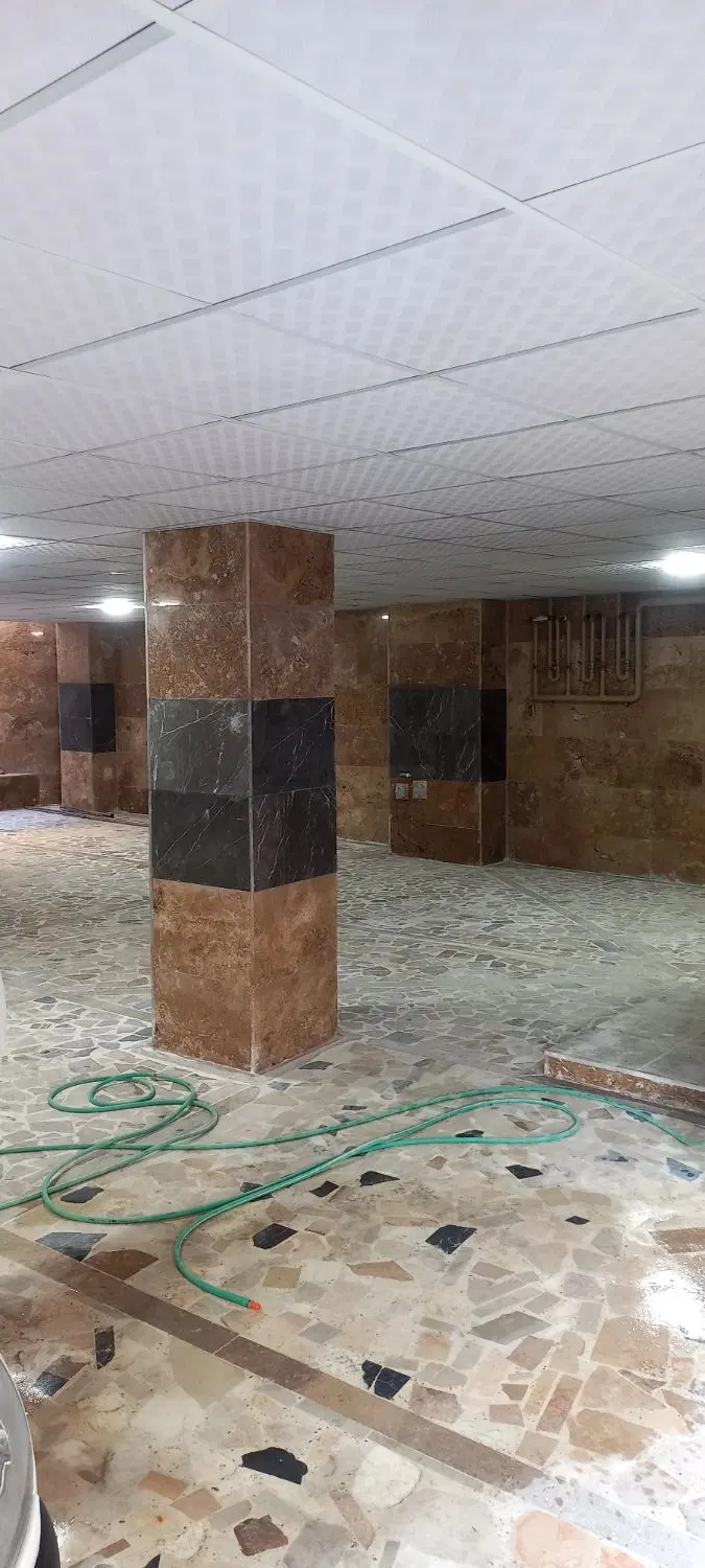 اپارتمان ۳طبقه ۳ واحد