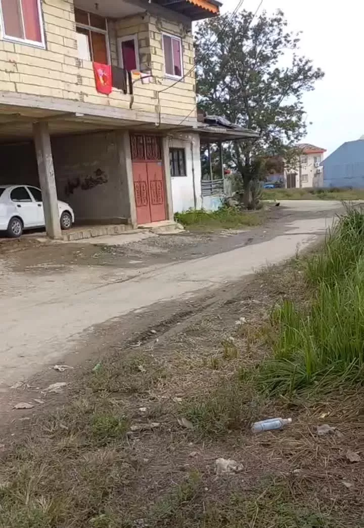 ۵۵متر زمین داخل بافت مسکونی شفت