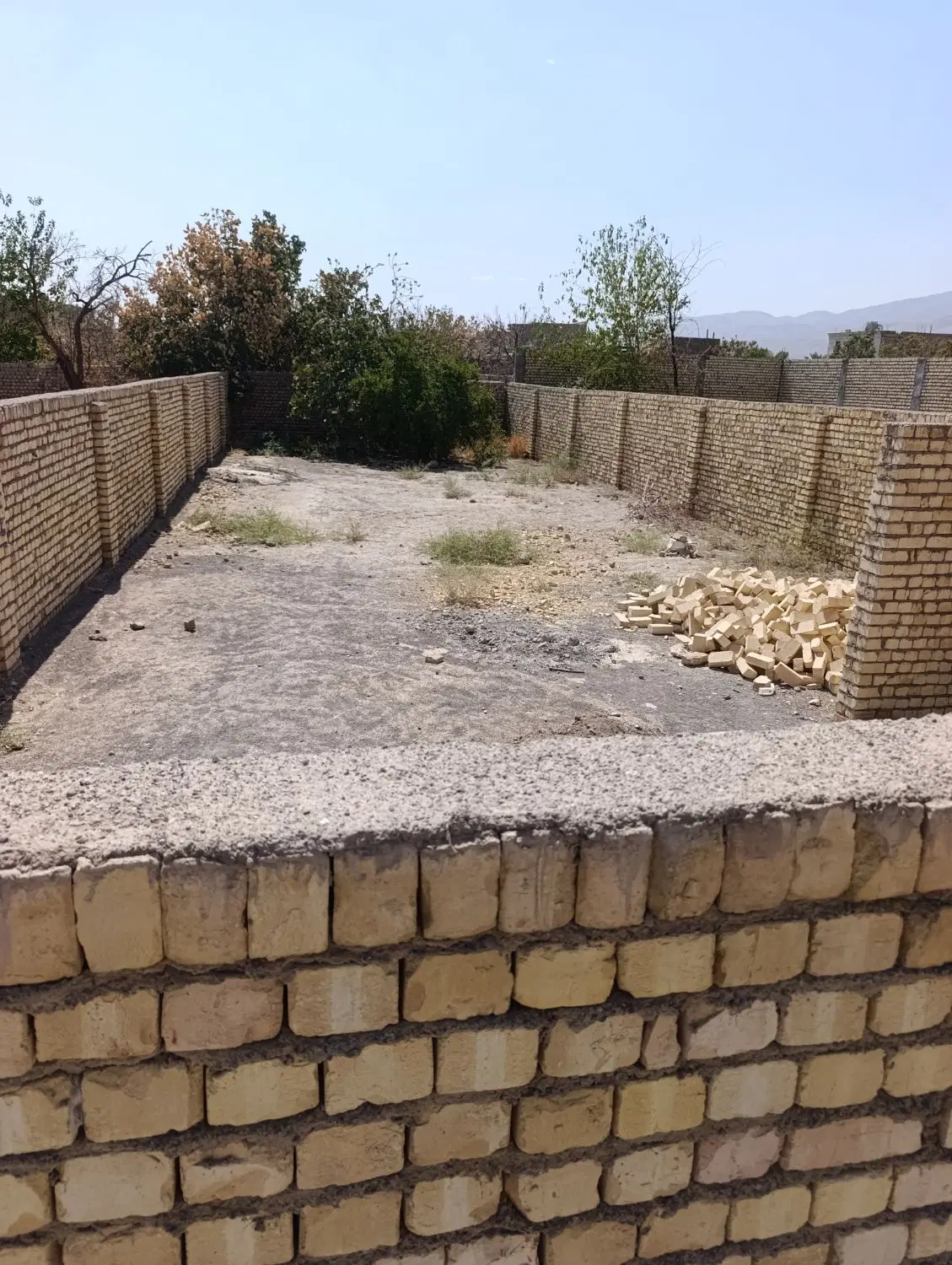 زمین در بلوار اردهال فین