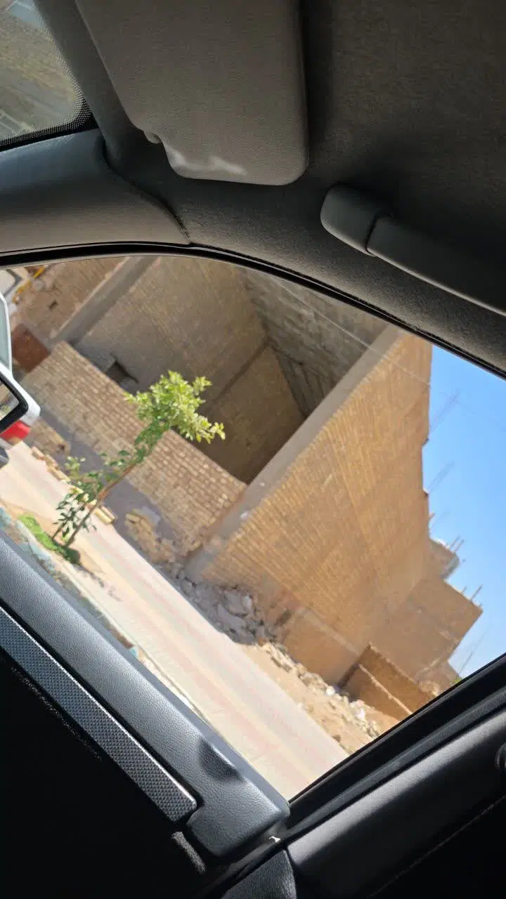 مغازه نیمه ساز با مجوز تجاری