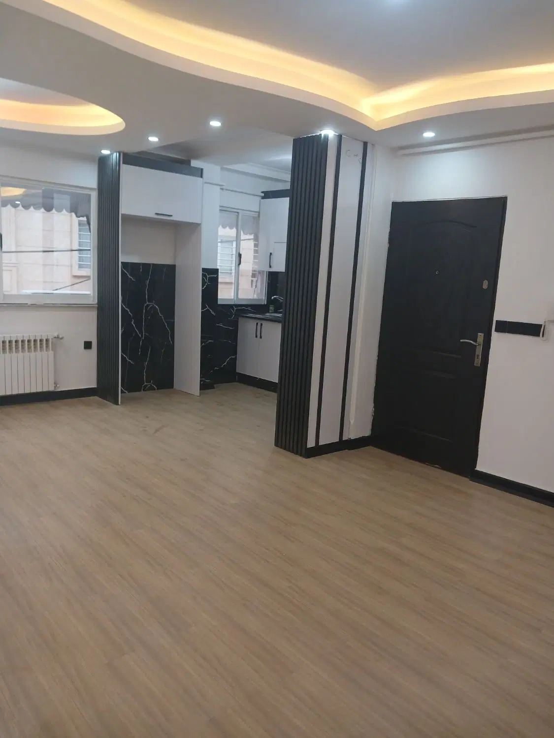 ۸۲ متری هشت دی پارکینگ اختصاصی