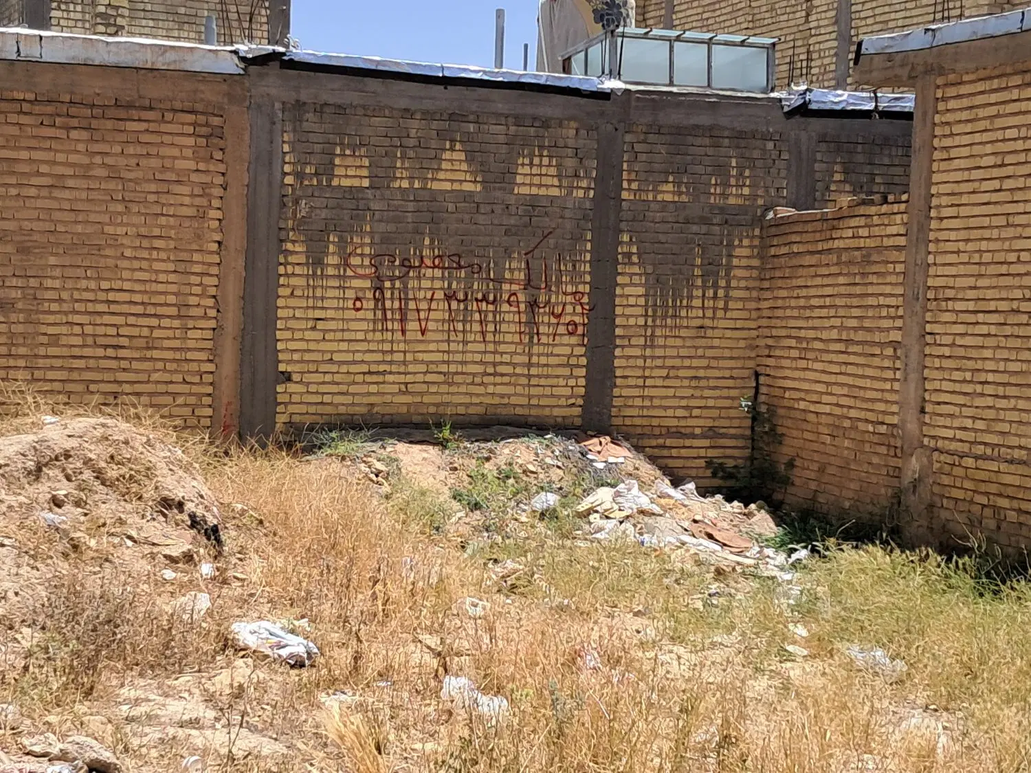 فروش زمین کرونی