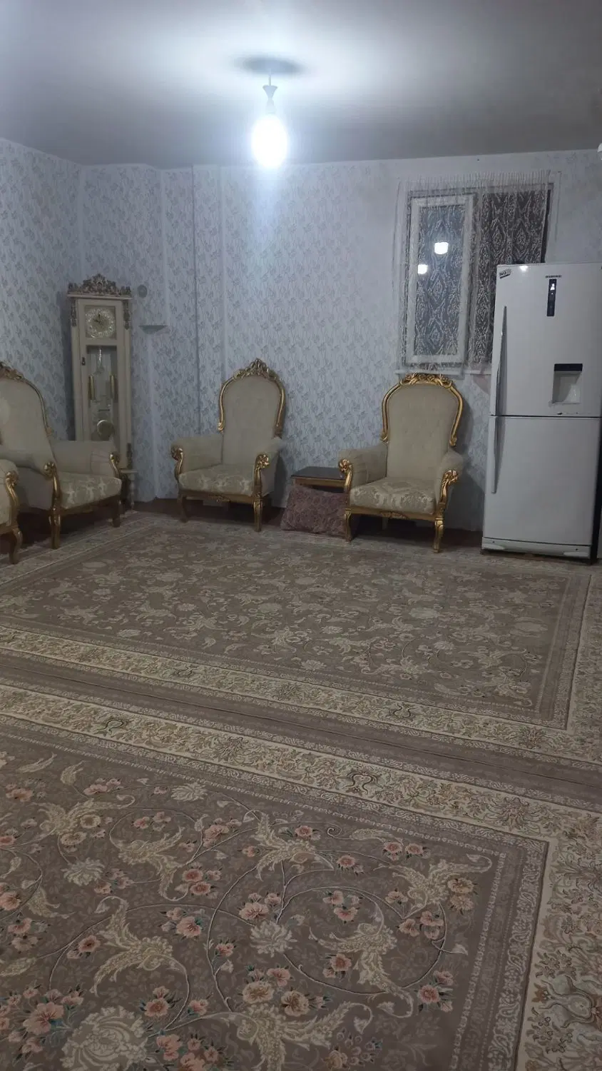 فروش ۳ دنگ از۶دنگ‌یک واحد اپارتمان