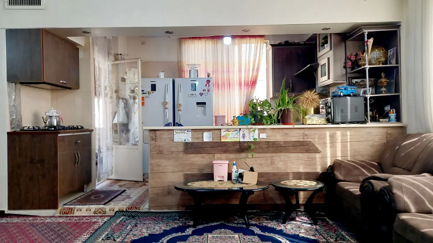واحد ۶۳ متری رو به نما
