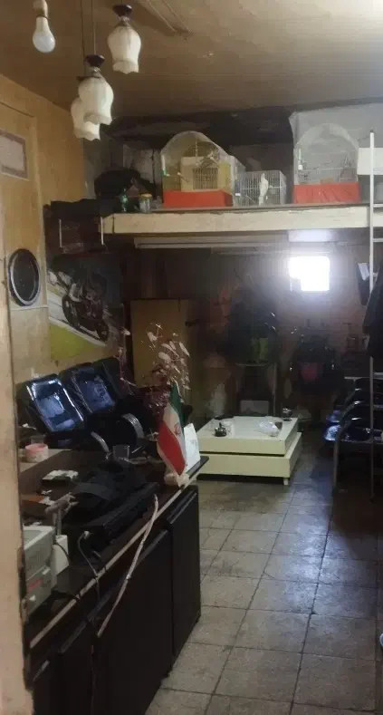 فروش مغازه ۱۶ متر