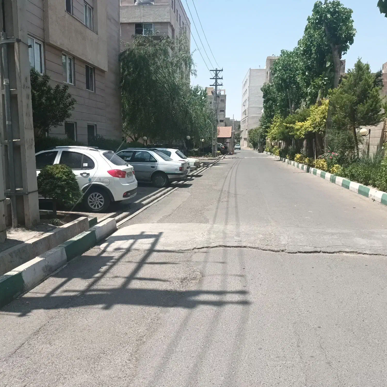 ۶۵متر ۲خواب با اسانسور