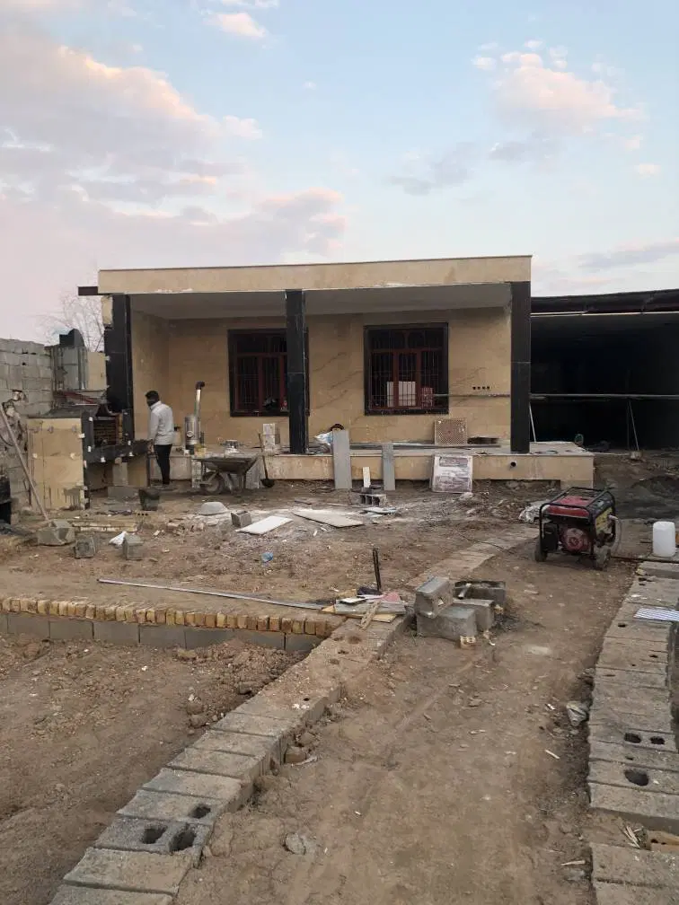 باغ نیمه ساز  ۶۰۰متری مهرگان