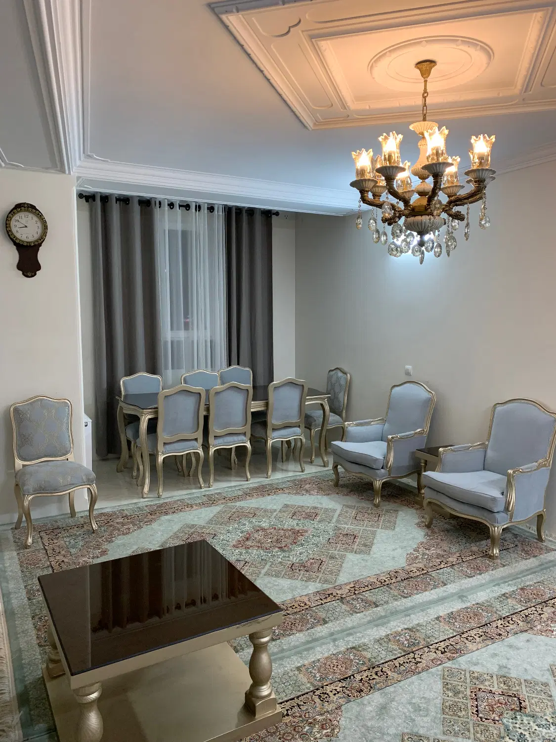 آپارتمان سعدی وسط موقعیت استثنایی