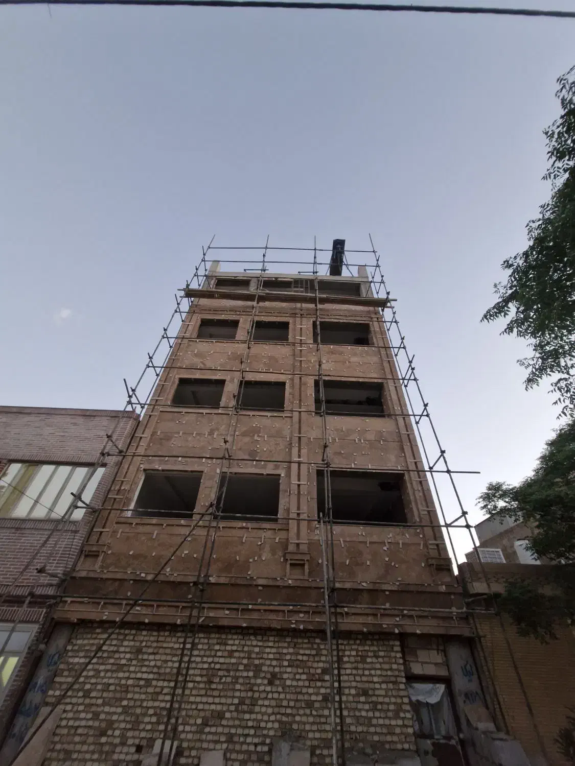 فروش آپارتمان نوسازدرباغچه بان