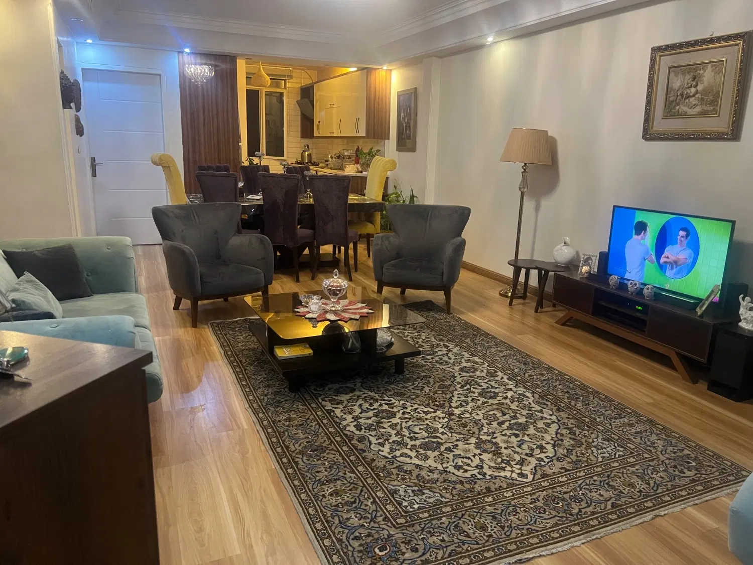 ۶۵ متریه خواب غرق در نور