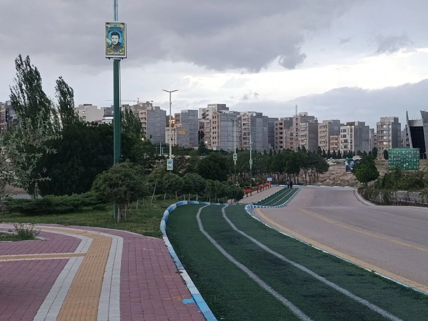 فروش اپارتمان شهرک نادری ۲۰۰متر خام
