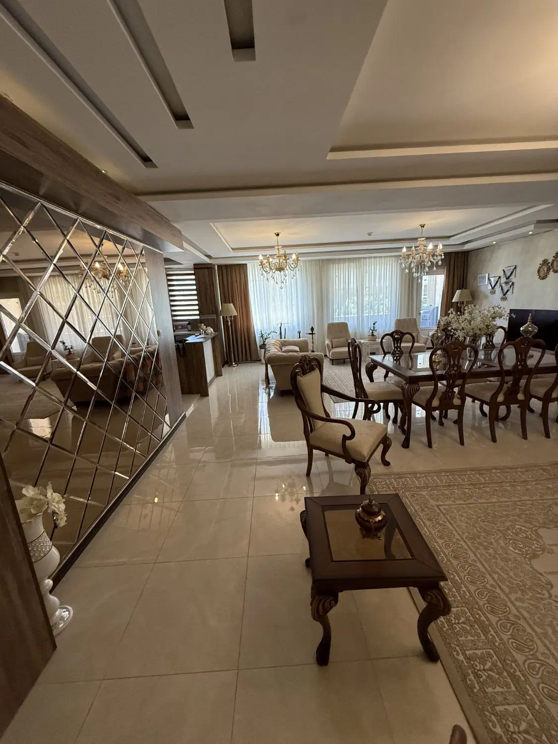 فروش آپارتمان استادان ۱۵۳