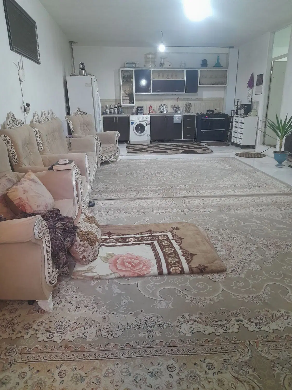 ملک ویلایی فروشی