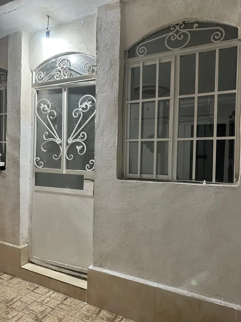خانه لوکس‌نقلی
