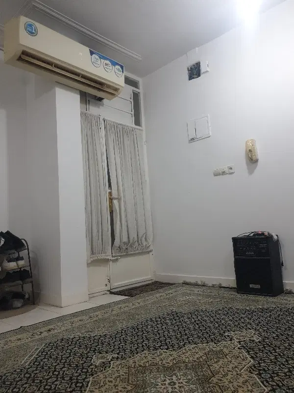 همخونه خانم