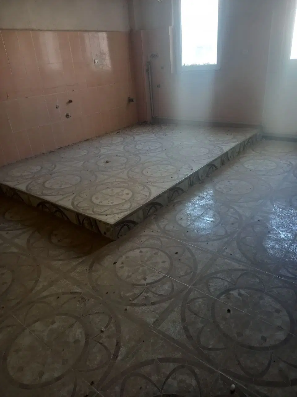 یک آپارتمان فروشی