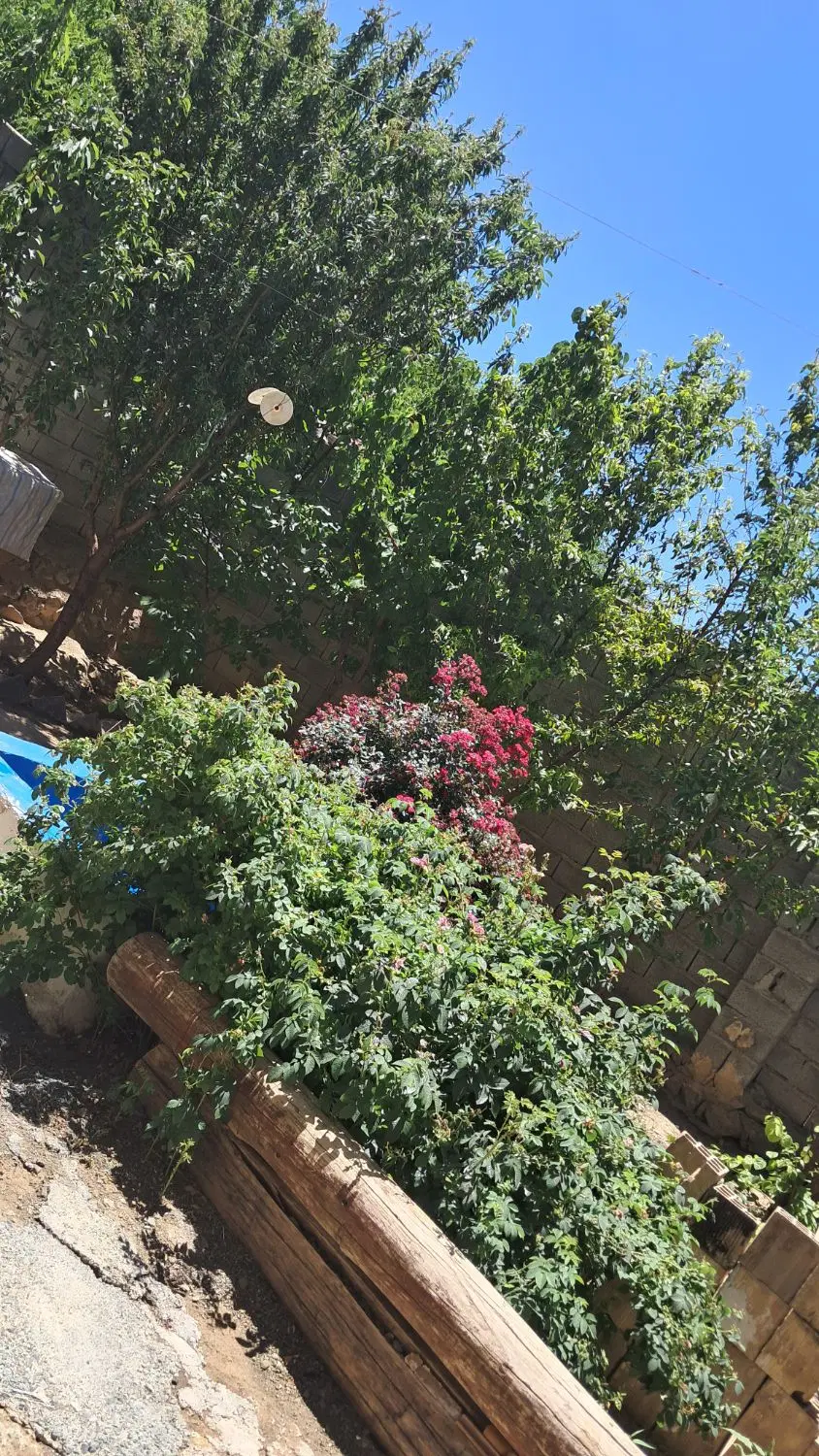 خانه ویلایی ۲۸۰ متری
