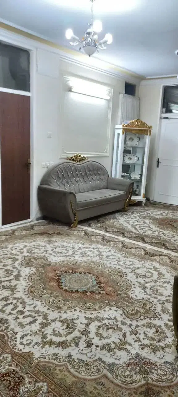 اجاره خانه ۸۰ متری دوخوابه
