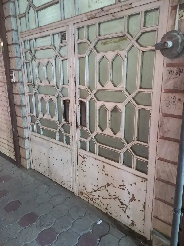 منزل مسکونی با موقعیت تجاری