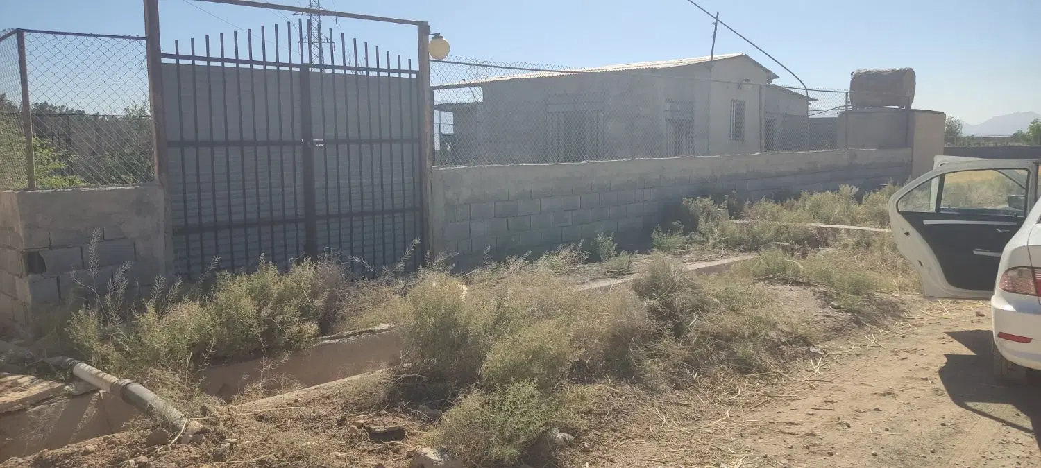 باغ محصور با 70 متر بنا