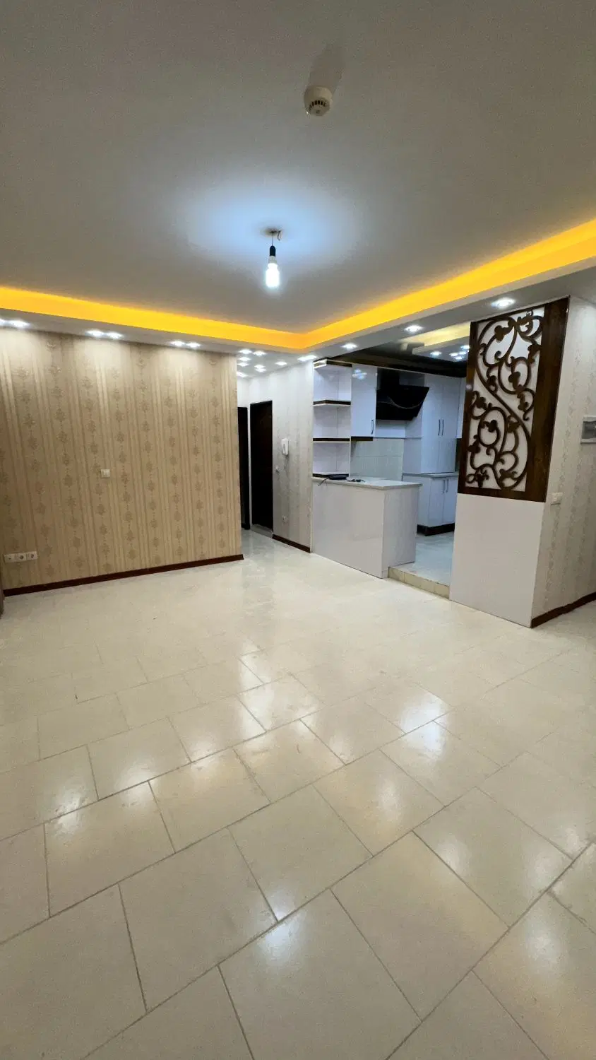 واحدمسکونی فاز۴ سهندمجتمع پاییزان