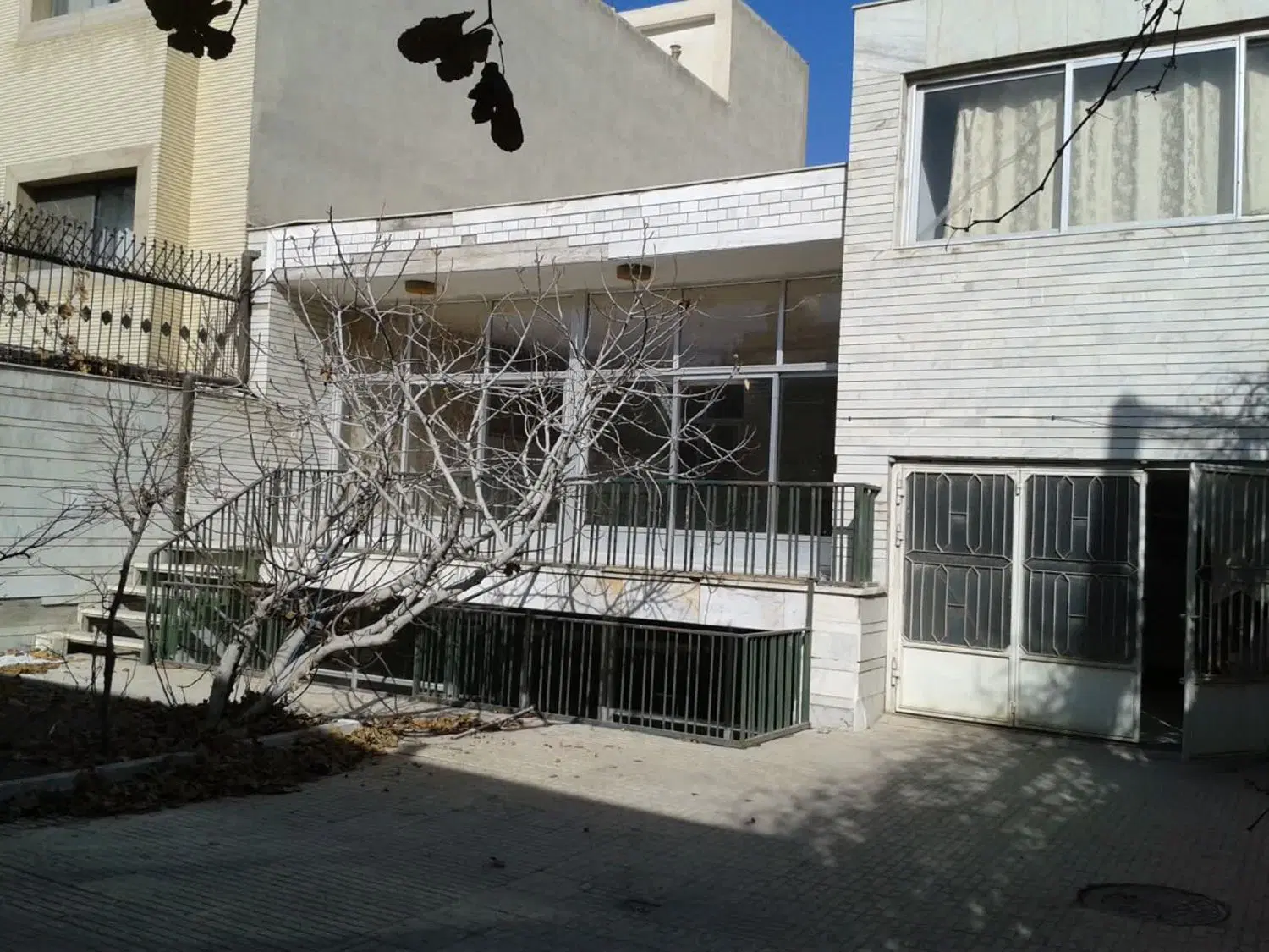 اجاره ویلایی ۴ خواب دربست