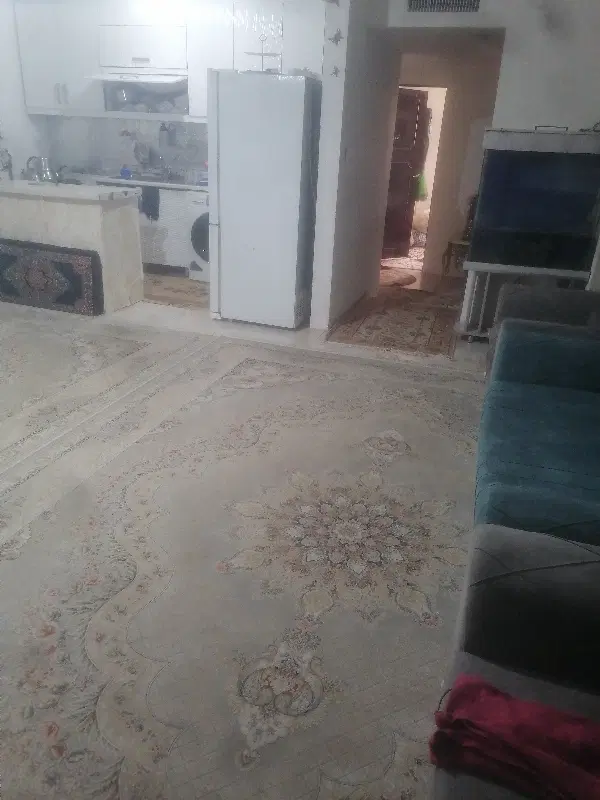 واحد 80متری همکف