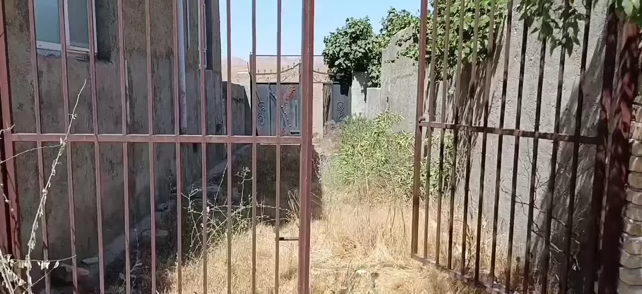 زمین چهار دیواری استان البرز ( خور )