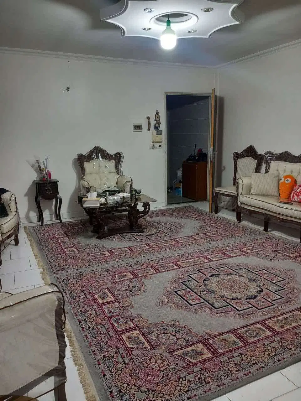 مالک اشتر جیحون پارکینگ دار 57 متر