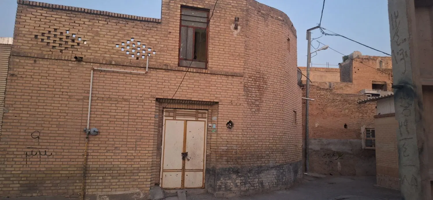 فروش ویلایی خیابان نظامی کوچه فردوس