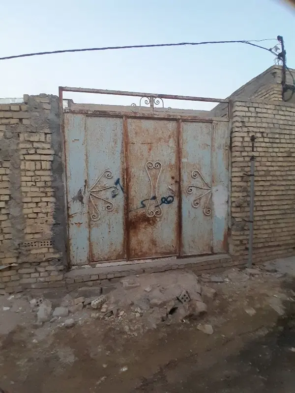 خانه نیم کاره
